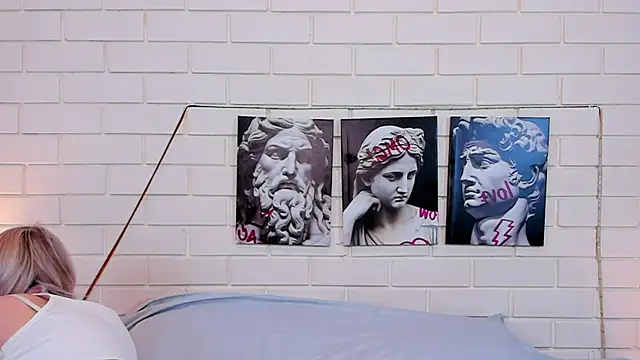 Blondy Fina online show from 09-20-25, 05:01