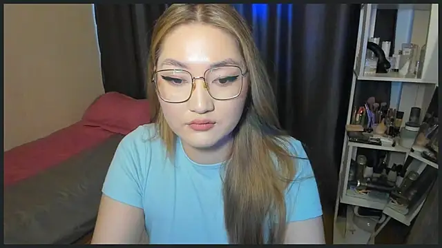 lyra x online show from 12-03-25, 03:07