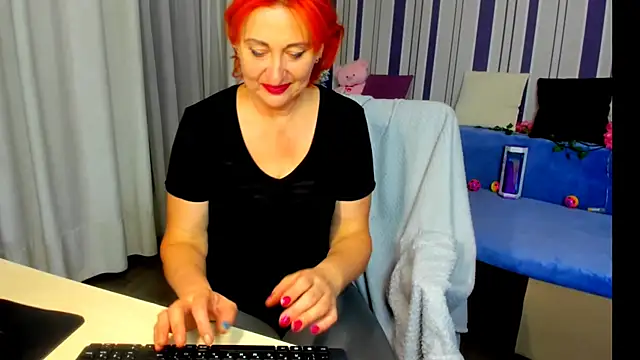 MilanaAlvis online show from 11-23-25, 08:19