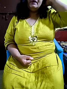 Snapshot of Swapna_Hyd chatting on 09-29-25, 04:19 Swapna Hyd online show from 09-29-25, 04:19