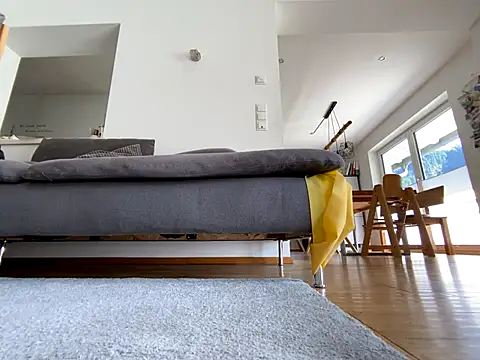 Snapshot of Honeymoon1985 chatting on 09-19-25, 01:04 Honeymoon1985 online show from 09-19-25, 01:04