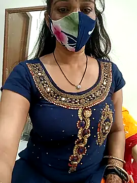 Snapshot of soni_yhakur chatting on 10-15-25, 08:55 soni yhakur online show from 10-15-25, 08:55