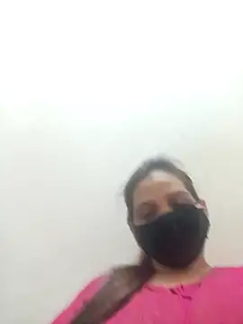 soni yhakur online show from 04-26-26, 04:04