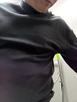 CWQ123 online show from 10-11-25, 08:26