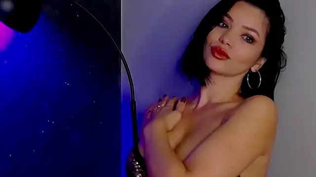 Emily Sheen online show from 11-13-25, 05:22