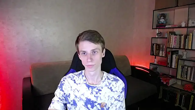 Snapshot of yes_cute_boy_ chatting on 09-27-25, 05:08 yes cute boy online show from 09-27-25, 05:08