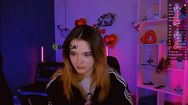 Snapshot of lilith_diva chatting on 02-27-26, 12:44 lilith diva online show from 02-27-26, 12:44