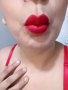 LINA-DALOUA online show from 11-19-25, 08:14