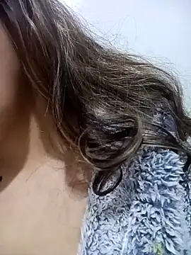 LINA-DALOUA online show from 01-06-26, 07:29