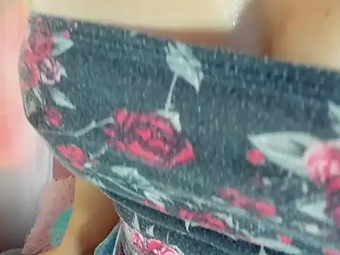 Tania xw online show from 11-20-25, 12:17