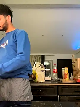 Gipsyboysteve online show from 11-22-25, 04:17