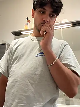 Gipsyboysteve online show from 01-06-26, 01:15