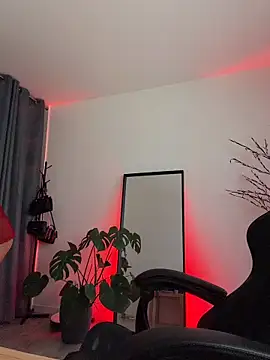 Snapshot of HATSUNE__ chatting on 02-18-26, 09:06 HATSUNE online show from 02-18-26, 09:06