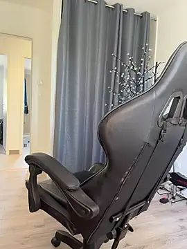 HATSUNE   online show from 04-17-26, 10:18