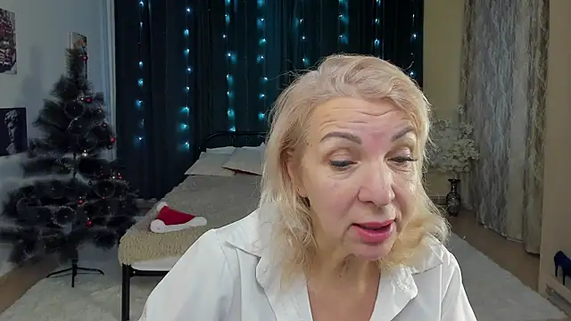 LiliaMoons online show from 01-15-26, 09:34