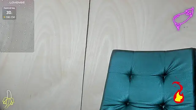 nathalia correa online show from 10-21-25, 01:21