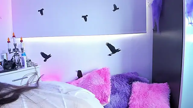 selene swee online show from 10-12-25, 05:47