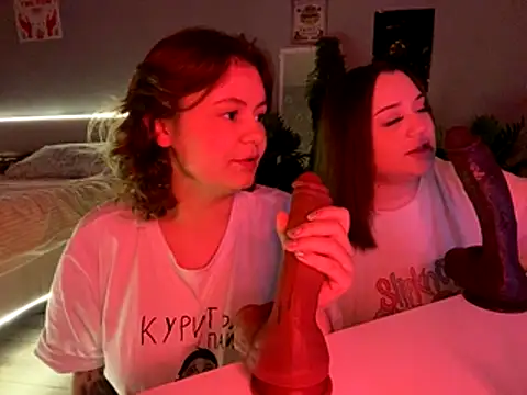 MoonIvy  online show from 11-13-25, 06:12