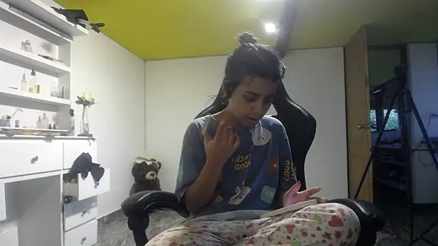 habdiela online show from 10-24-25, 07:57