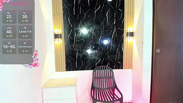 Wyatt Rose online show from 10-29-25, 03:27