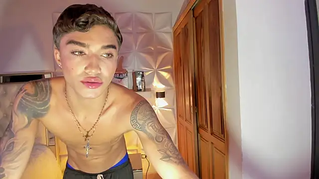 Wyatt Rose online show from 11-29-25, 03:50