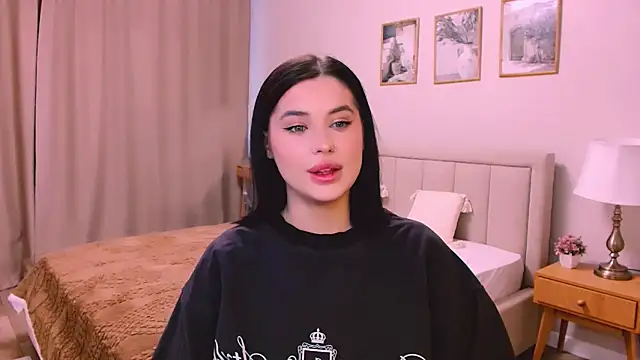 lil angel  online show from 02-21-26, 11:23