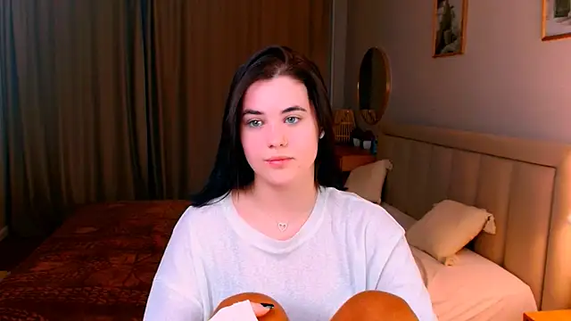 lil angel  online show from 03-27-26, 02:20