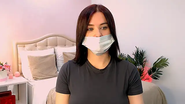 lil angel  online show from 10-17-25, 08:50