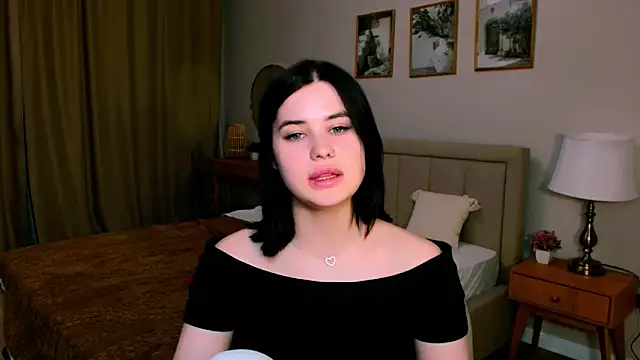 lil angel  online show from 02-11-26, 11:37