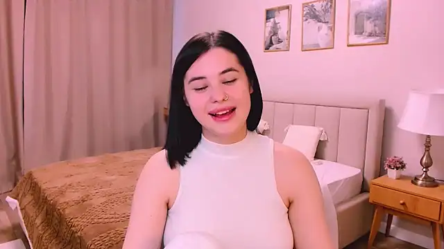 lil angel  online show from 02-22-26, 09:55