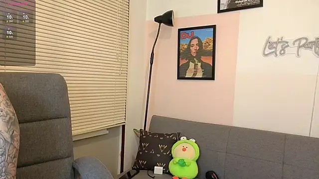 SujannaVarma  online show from 11-06-25, 10:58