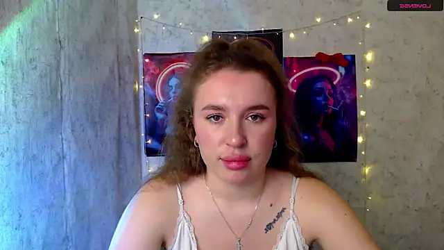 JuliaTopp  online show from 01-07-26, 08:19