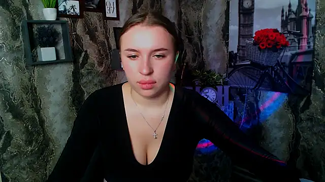 Snapshot of JuliaTopp_ chatting on 10-04-25, 04:19 JuliaTopp  online show from 10-04-25, 04:19
