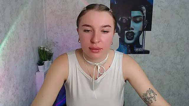 Snapshot of JuliaTopp_ chatting on 10-24-25, 06:40 JuliaTopp  online show from 10-24-25, 06:40