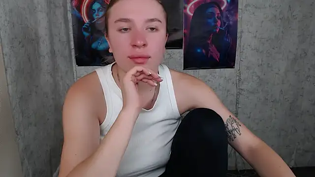 Snapshot of JuliaTopp_ chatting on 09-15-25, 07:47 JuliaTopp  online show from 09-15-25, 07:47