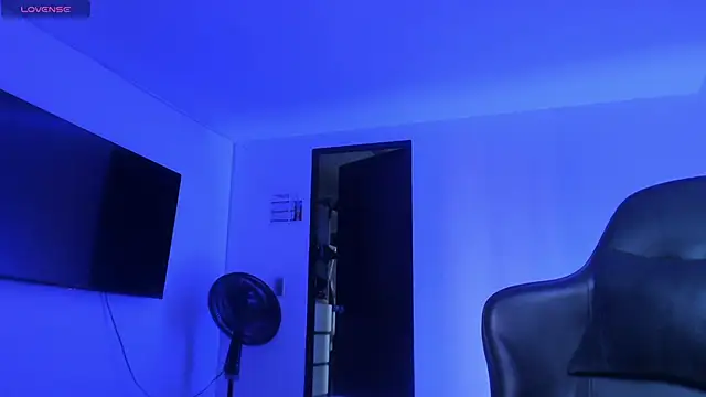 Snapshot of RJBarto chatting on 01-17-26, 01:47 RJBarto online show from 01-17-26, 01:47