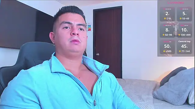 Snapshot of RJBarto chatting on 02-18-26, 03:30 RJBarto online show from 02-18-26, 03:30