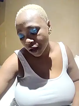 Snapshot of missboobiesSA chatting on 03-08-26, 08:56 missboobiesSA online show from 03-08-26, 08:56