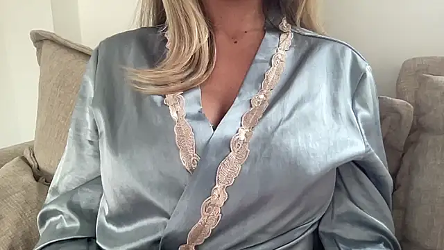 BombshellBunny online show from 09-27-25, 12:55