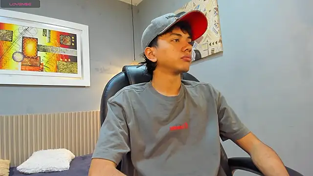 Snapshot of markbowie chatting on 02-26-26, 01:22 markbowie online show from 02-26-26, 01:22