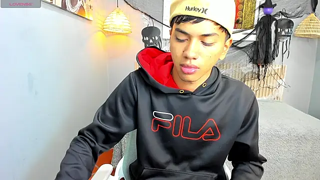 markbowie online show from 10-29-25, 11:42