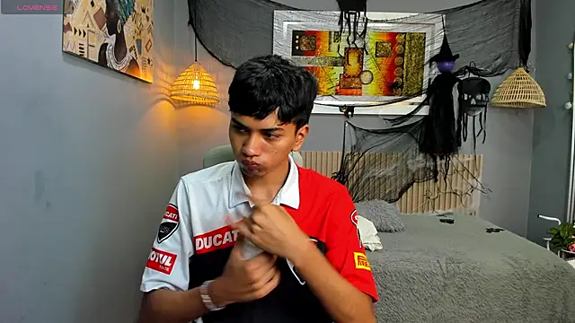 markbowie online show from 10-30-25, 01:42