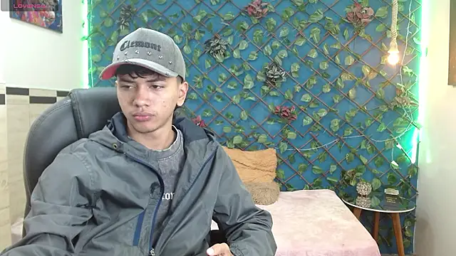 Snapshot of markbowie chatting on 02-01-26, 01:42 markbowie online show from 02-01-26, 01:42