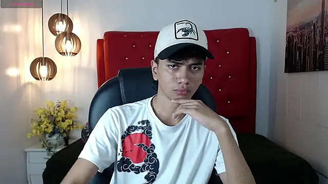 Snapshot of markbowie chatting on 02-15-26, 01:10 markbowie online show from 02-15-26, 01:10