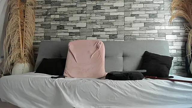 Masterblue hot online show from 09-17-25, 02:19