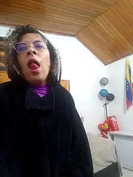 CATTALINAHOT online show from 02-25-26, 10:04