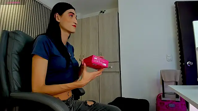 lily cash1 online show from 11-11-25, 07:08