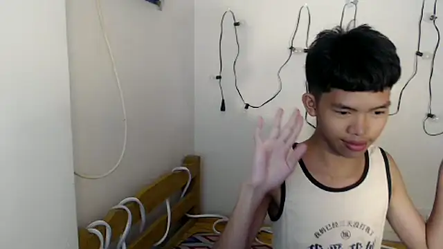 urcumjp online show from 09-28-25, 04:14