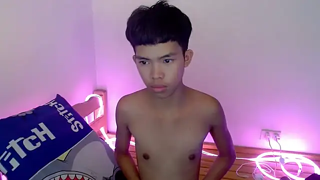 urcumjp online show from 09-23-25, 02:57