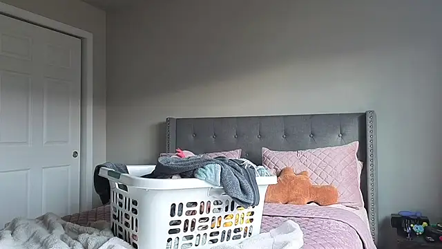 bambifarrina online show from 10-17-25, 08:54